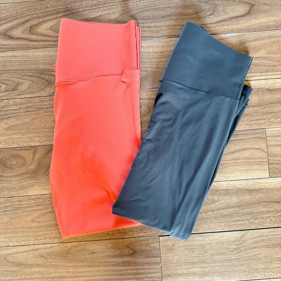 OFFLINE By Aerie Real Me® Xtra High Waisted Hold Up! Leggings | XL | Grey - Picture 6 of 6